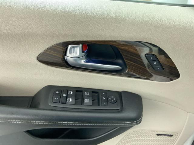 used 2022 Chrysler Pacifica car, priced at $24,650