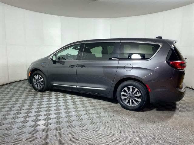 used 2023 Chrysler Pacifica Hybrid car, priced at $27,995