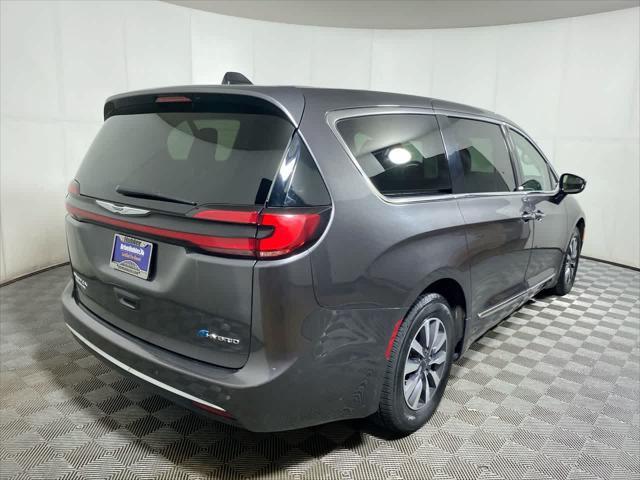 used 2023 Chrysler Pacifica Hybrid car, priced at $27,995