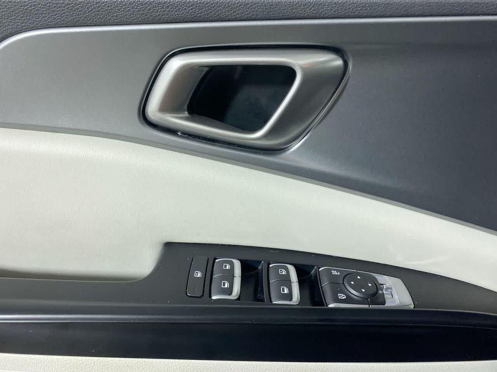 used 2024 Kia Carnival car, priced at $33,249