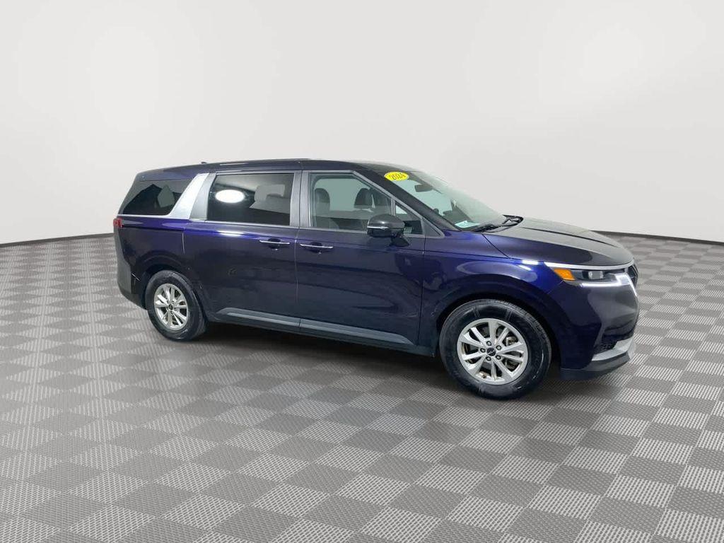 used 2024 Kia Carnival car, priced at $33,249