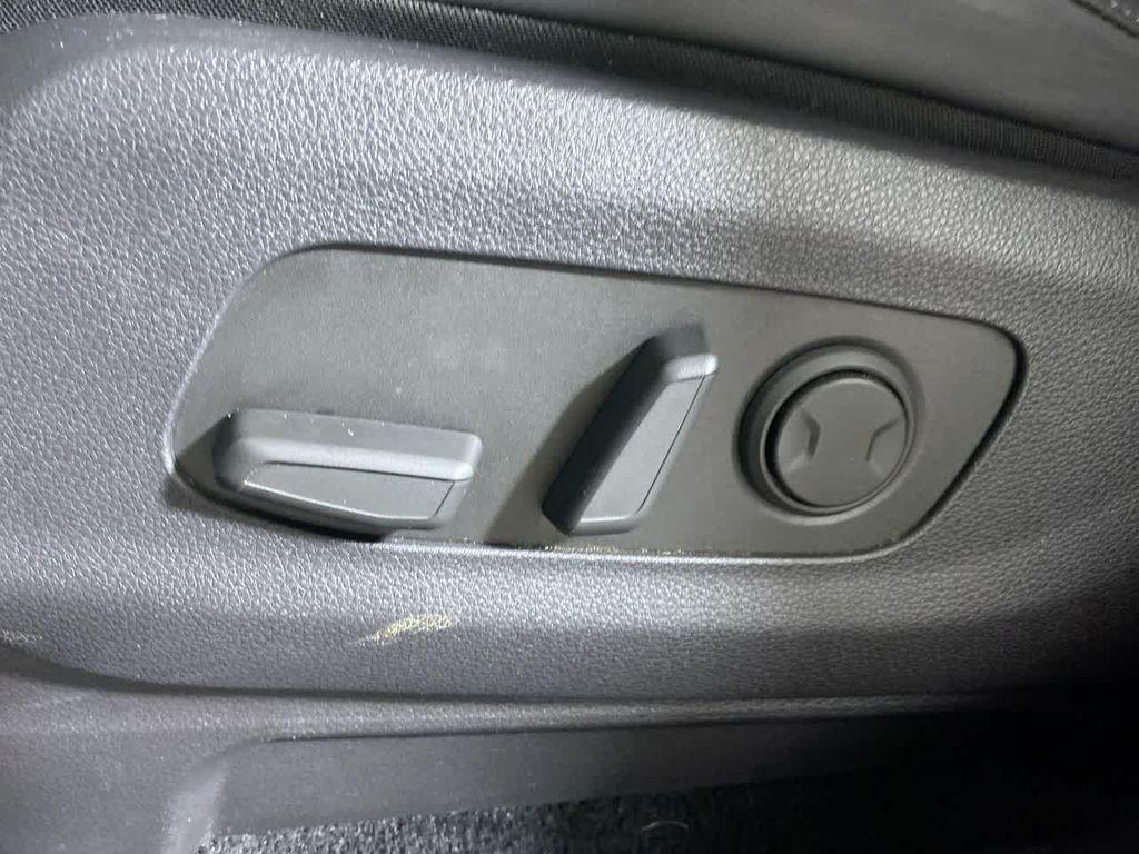 used 2024 Kia Carnival car, priced at $33,249