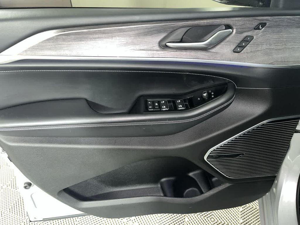 used 2021 Jeep Grand Cherokee L car, priced at $36,495