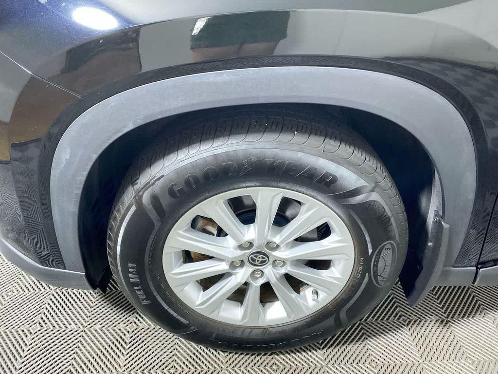 used 2024 Toyota Grand Highlander car, priced at $45,411