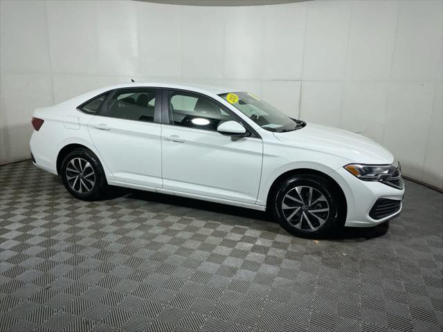 used 2024 Volkswagen Jetta car, priced at $20,279