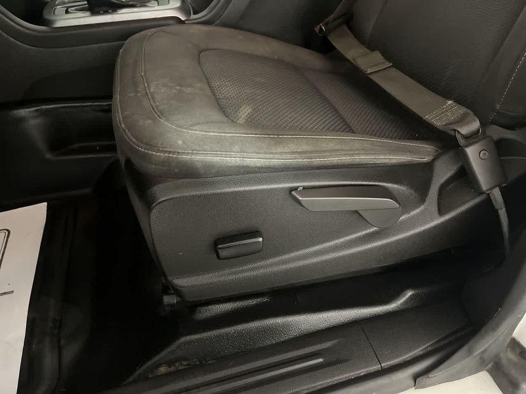 used 2022 Chevrolet Colorado car, priced at $18,695