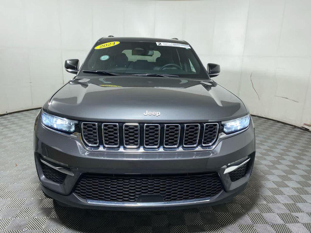 used 2024 Jeep Grand Cherokee car, priced at $39,395