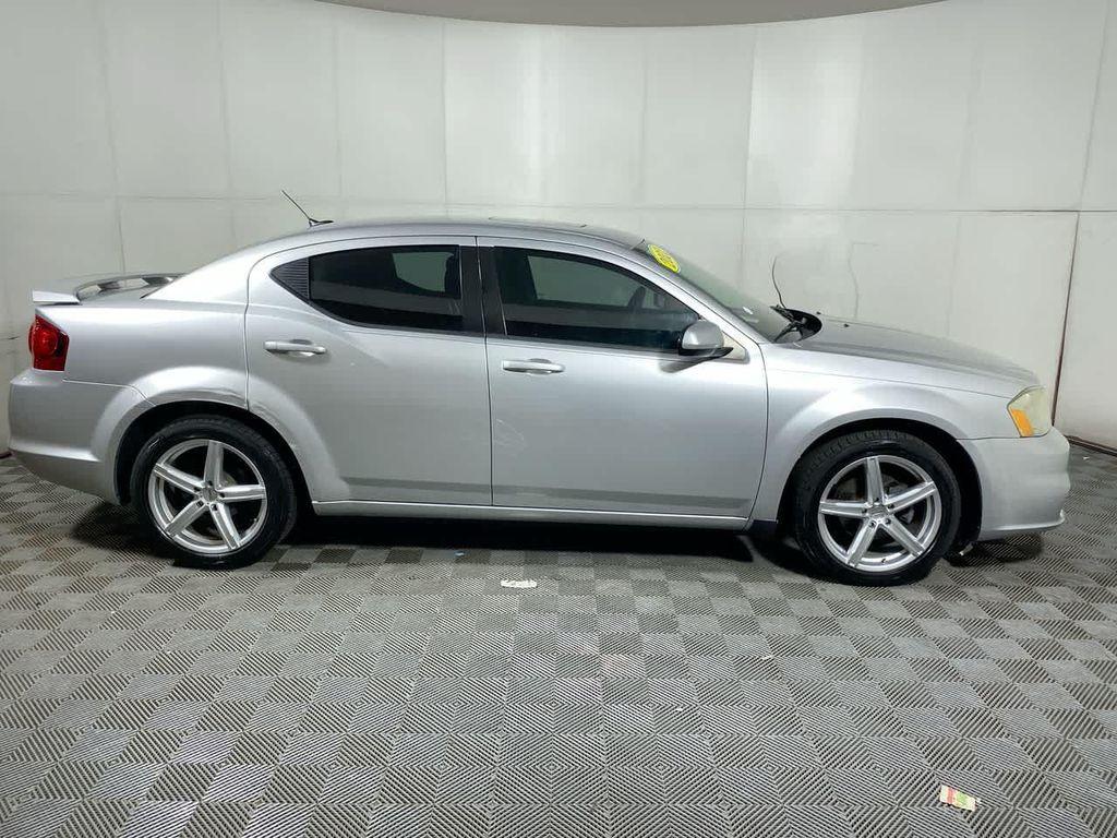 used 2011 Dodge Avenger car, priced at $5,995