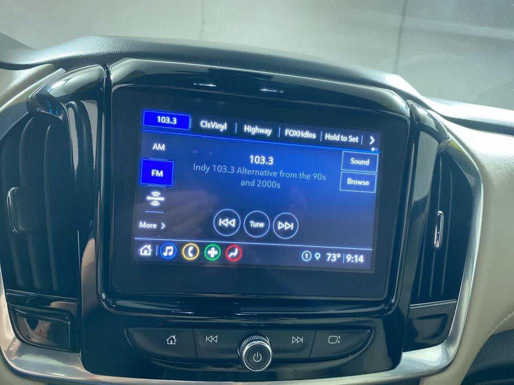 used 2023 Chevrolet Traverse car, priced at $27,695