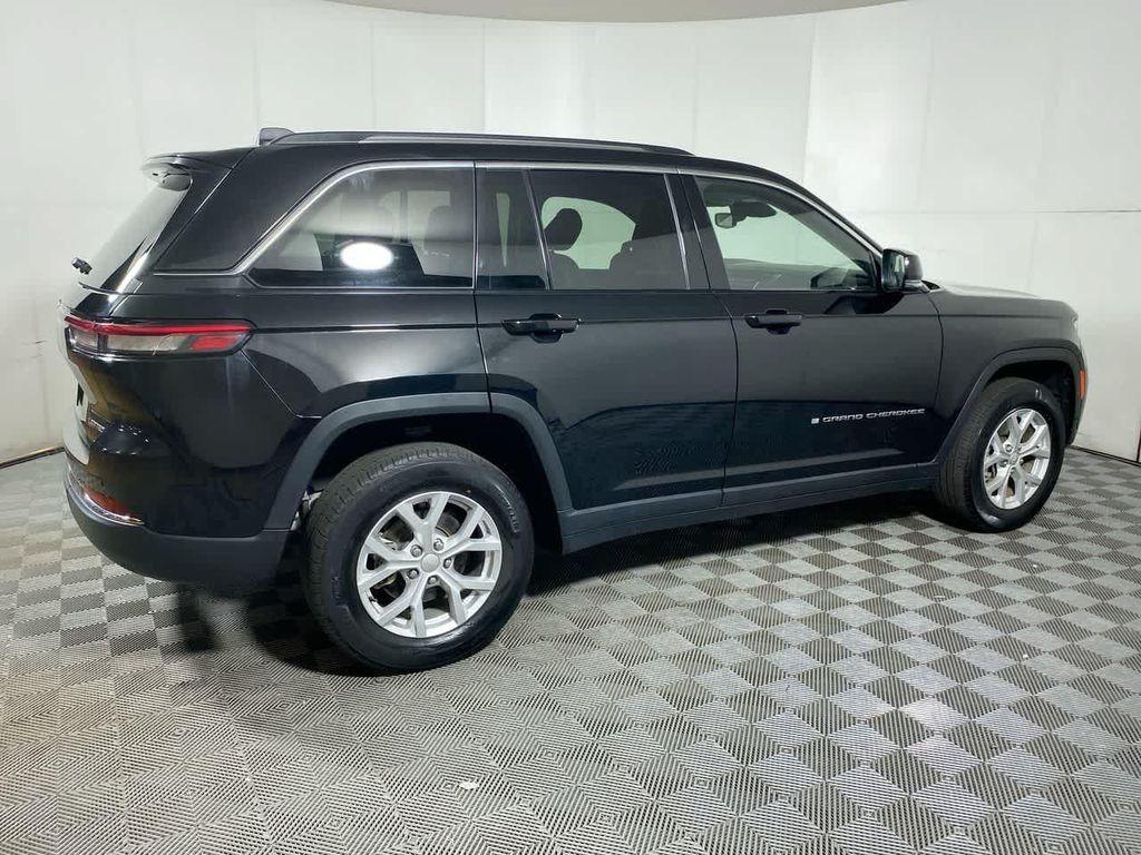 used 2023 Jeep Grand Cherokee car, priced at $29,895