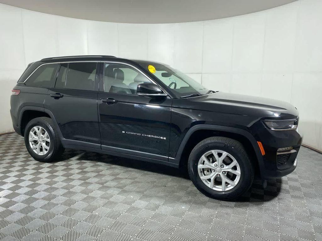 used 2023 Jeep Grand Cherokee car, priced at $29,895