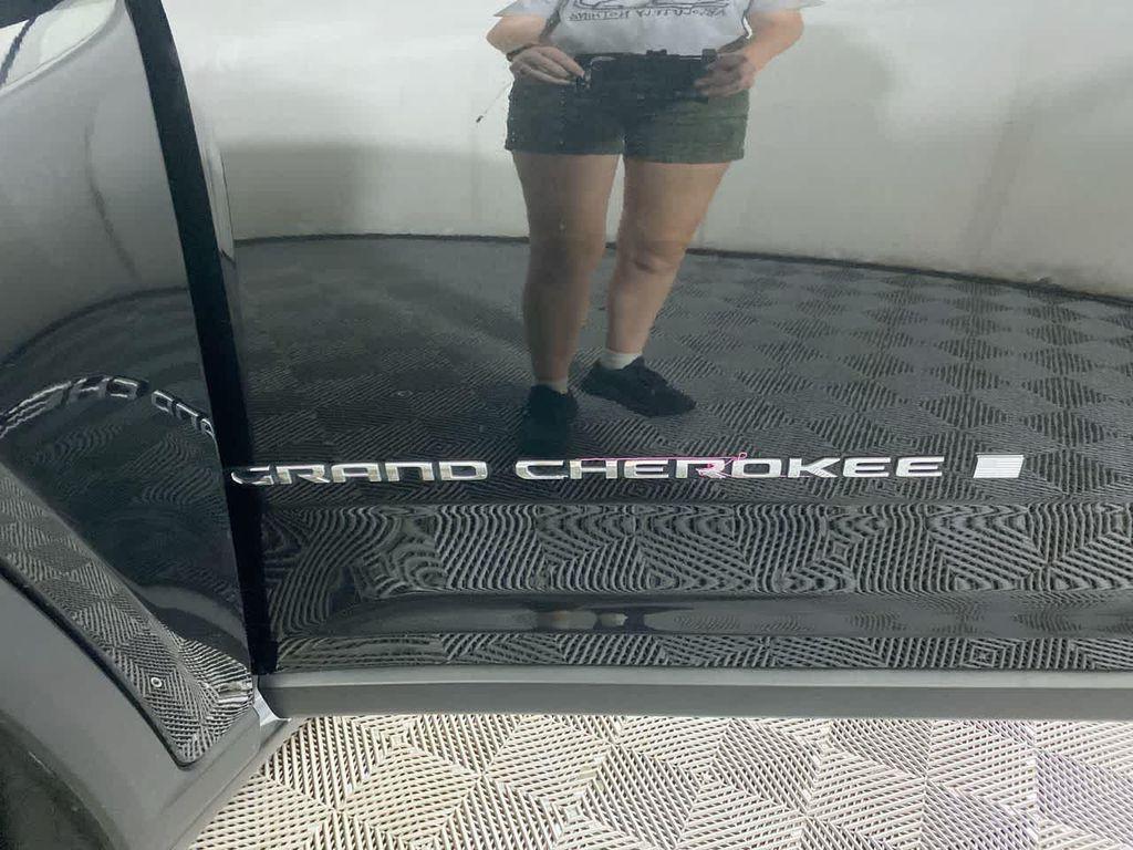 used 2023 Jeep Grand Cherokee car, priced at $29,895