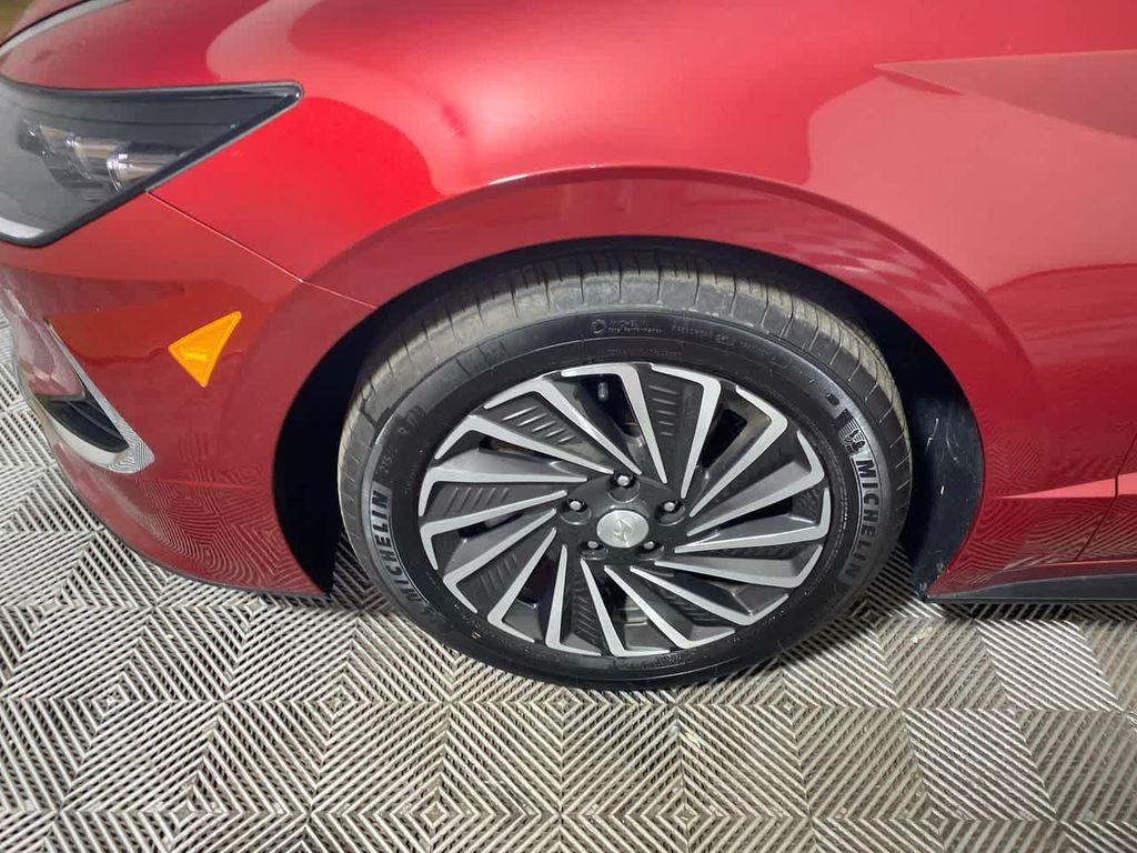 used 2023 Hyundai Sonata Hybrid car, priced at $25,695