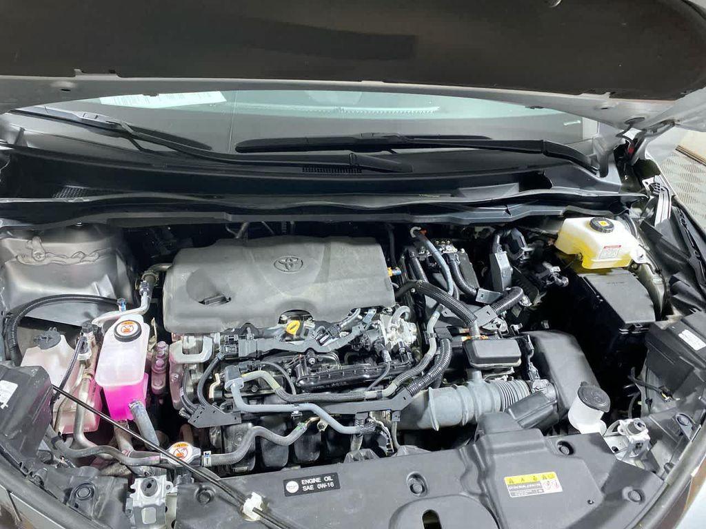 used 2023 Toyota Sienna car, priced at $40,099