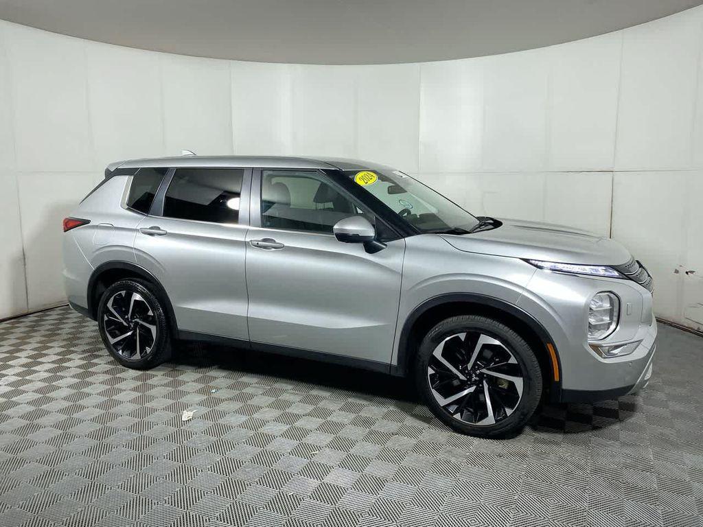 used 2024 Mitsubishi Outlander car, priced at $27,645