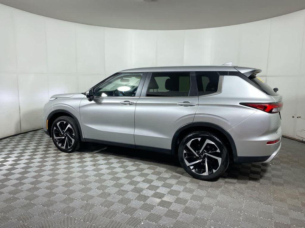 used 2024 Mitsubishi Outlander car, priced at $27,645