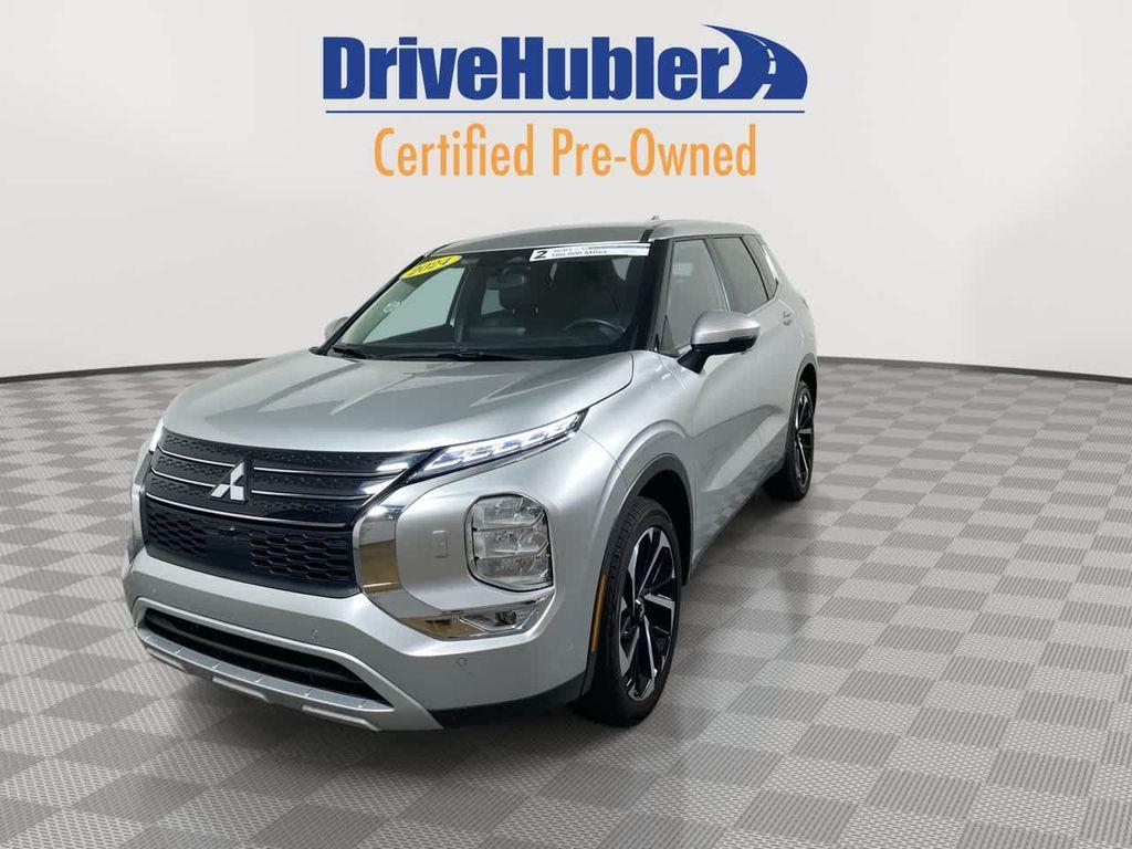 used 2024 Mitsubishi Outlander car, priced at $25,995