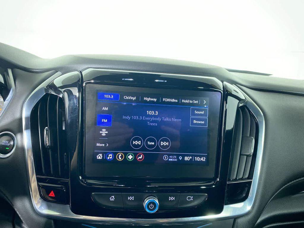 used 2022 Chevrolet Traverse car, priced at $29,995