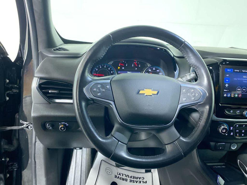 used 2022 Chevrolet Traverse car, priced at $29,995