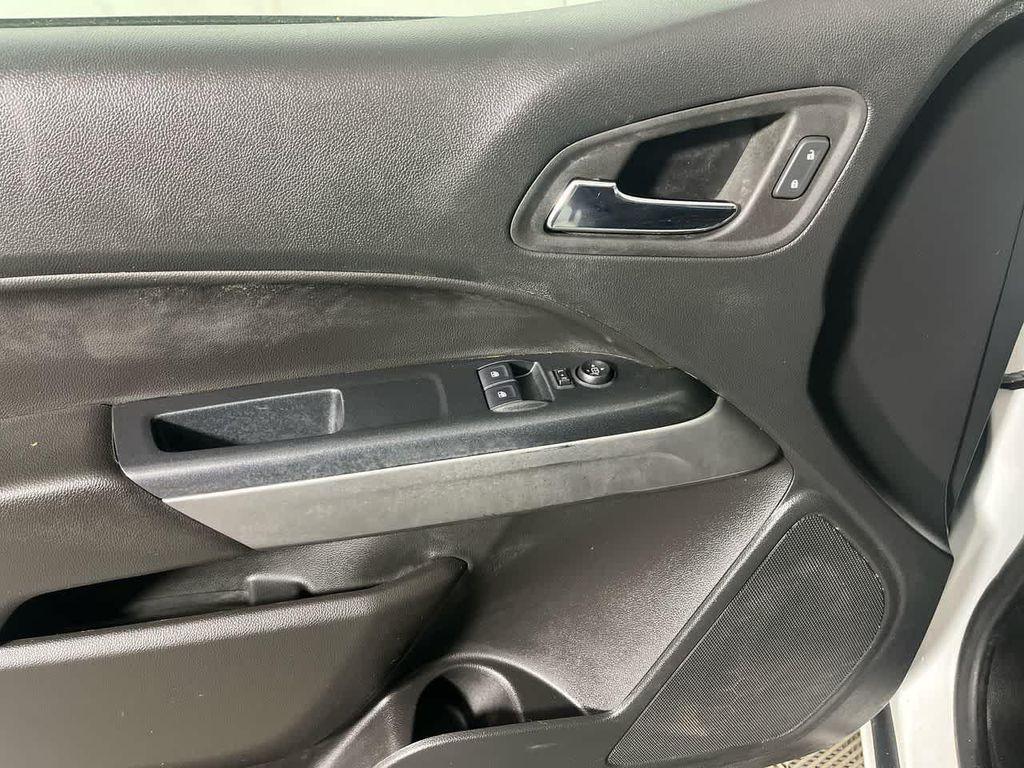 used 2022 Chevrolet Colorado car, priced at $17,595