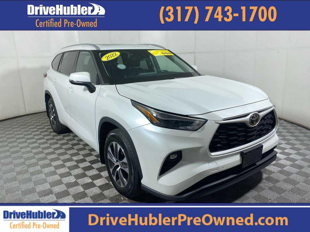 used 2022 Toyota Highlander car, priced at $32,537