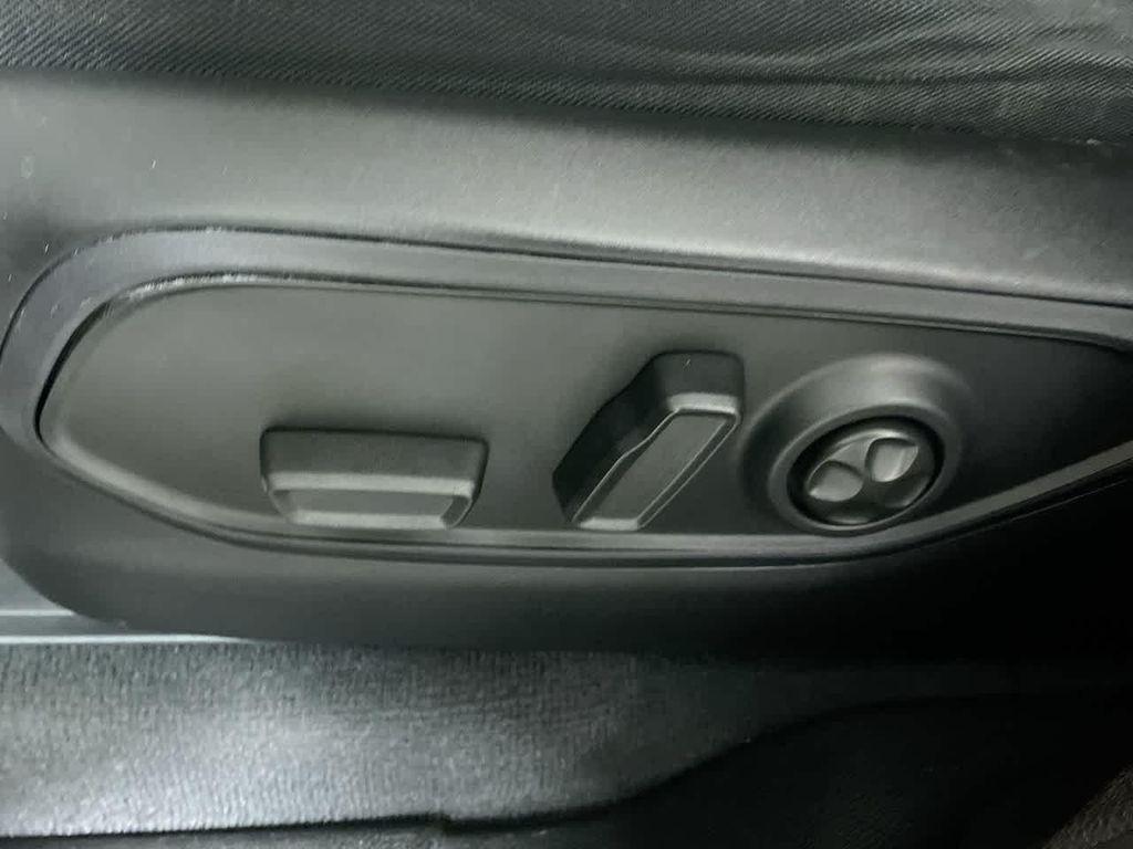 used 2023 Jeep Grand Cherokee L car, priced at $27,995