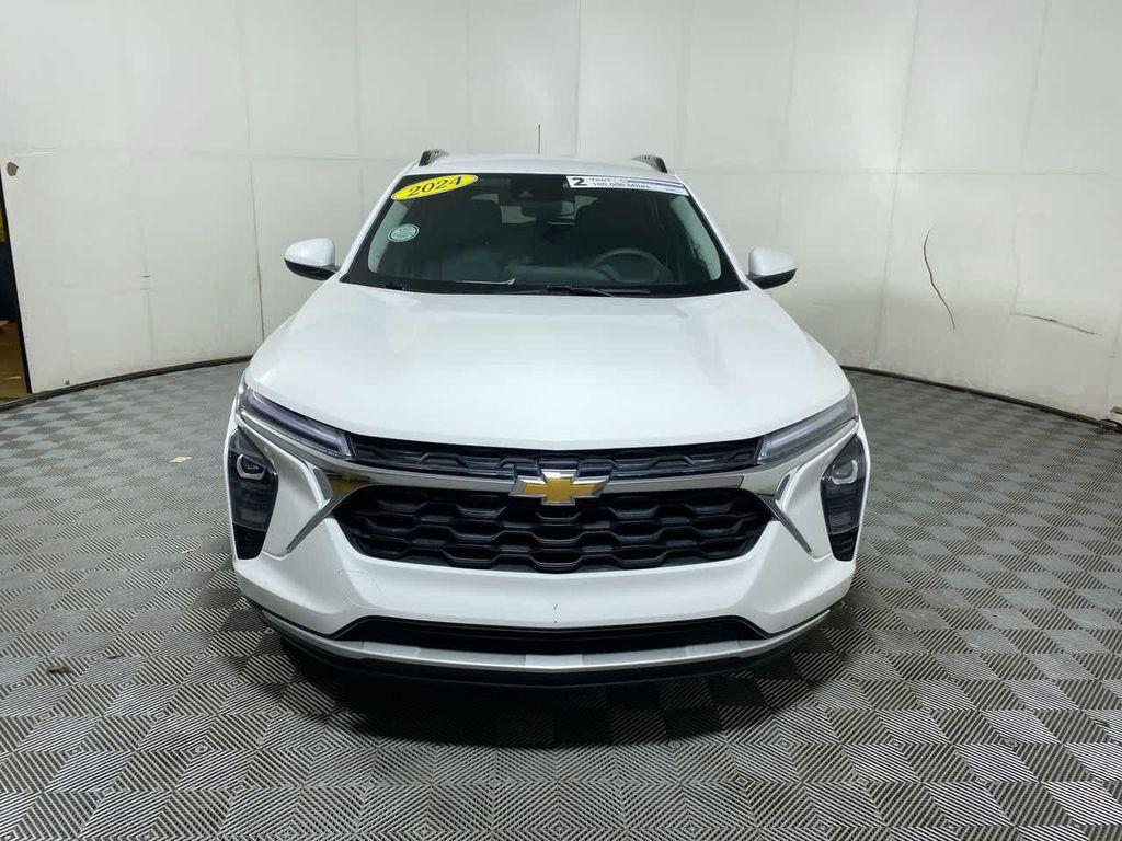 used 2024 Chevrolet Trax car, priced at $22,295