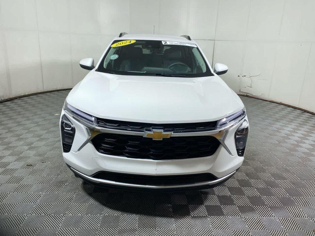 used 2024 Chevrolet Trax car, priced at $22,295