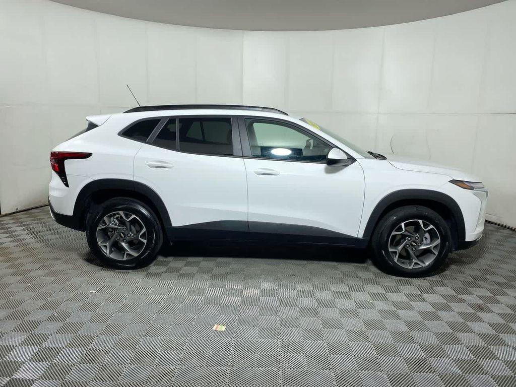 used 2024 Chevrolet Trax car, priced at $22,295