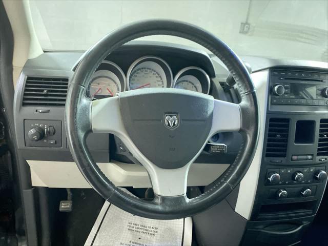 used 2008 Dodge Grand Caravan car, priced at $2,995