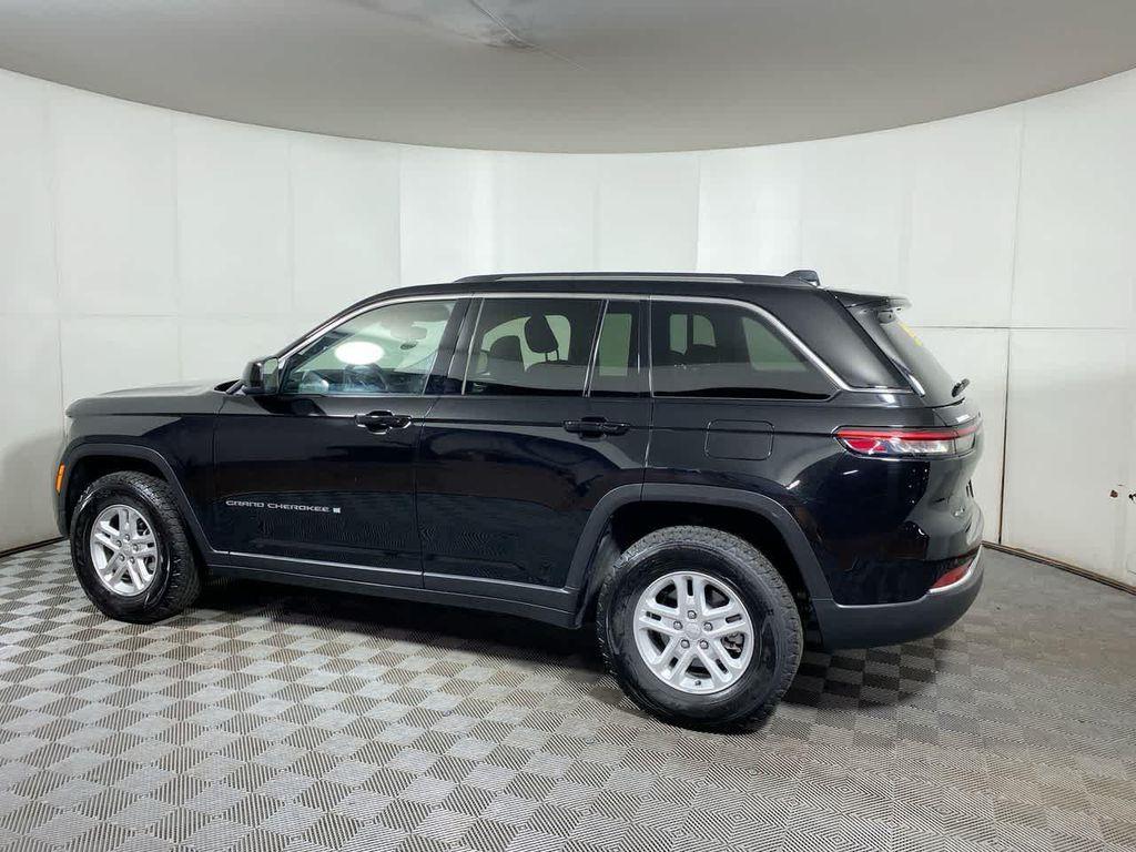 used 2023 Jeep Grand Cherokee car, priced at $28,495
