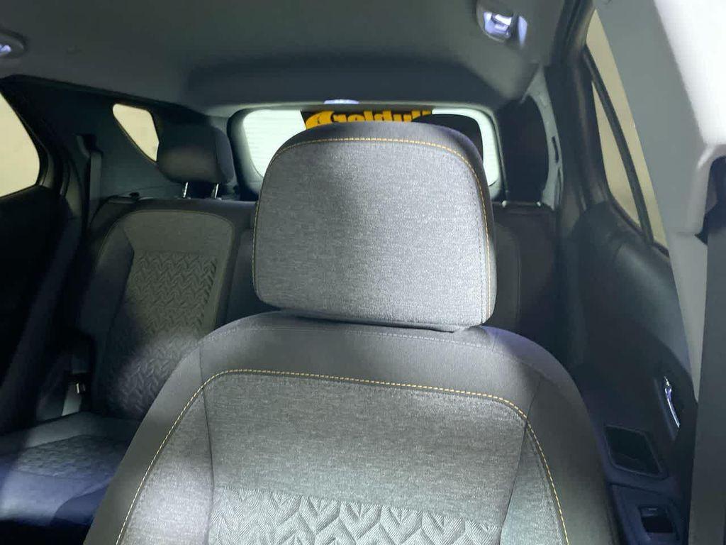 used 2023 Chevrolet Equinox car, priced at $22,062