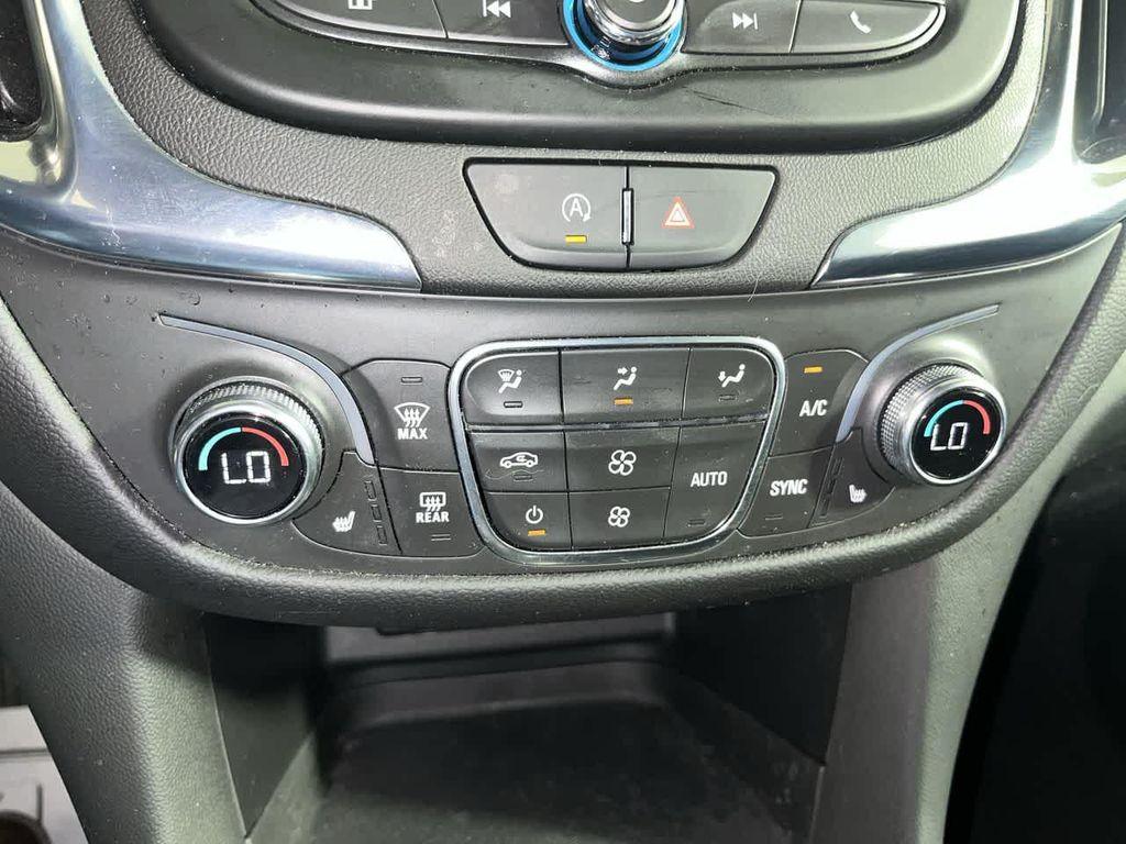 used 2022 Chevrolet Equinox car, priced at $21,495