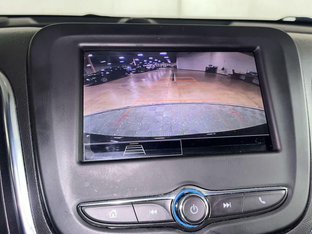 used 2022 Chevrolet Equinox car, priced at $21,495