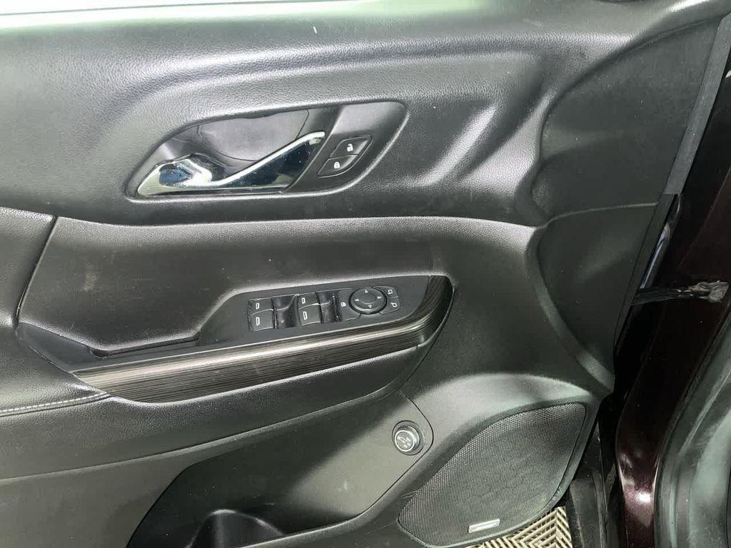 used 2017 GMC Acadia car, priced at $9,995