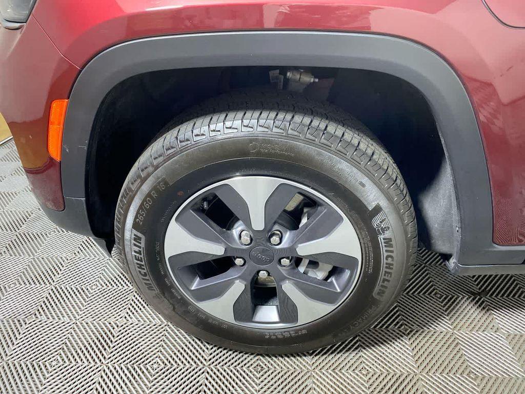used 2023 Jeep Grand Cherokee 4xe car, priced at $32,195