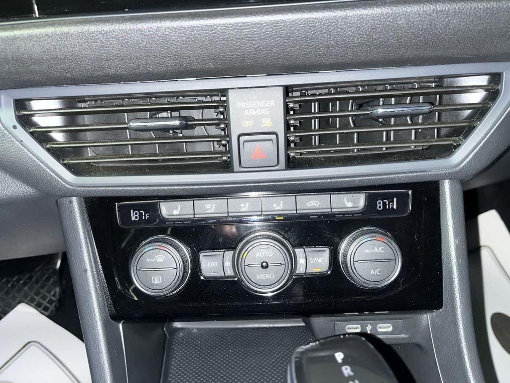 used 2024 Volkswagen Jetta car, priced at $19,052