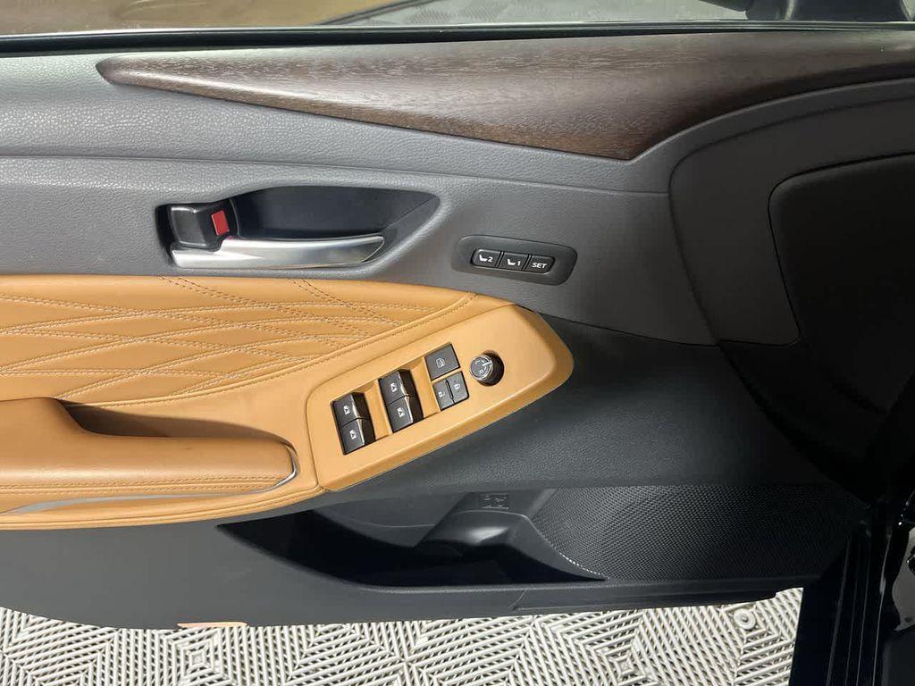 used 2021 Toyota Avalon Hybrid car, priced at $36,495
