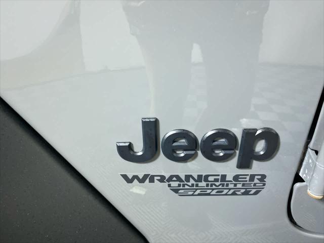used 2021 Jeep Wrangler Unlimited car, priced at $33,995