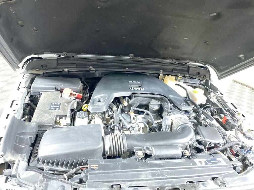 used 2021 Jeep Wrangler Unlimited car, priced at $31,695