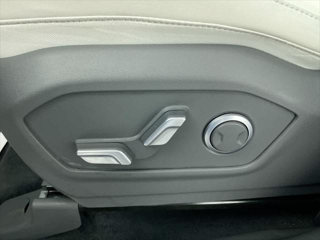 used 2024 Hyundai Santa Fe car, priced at $32,695