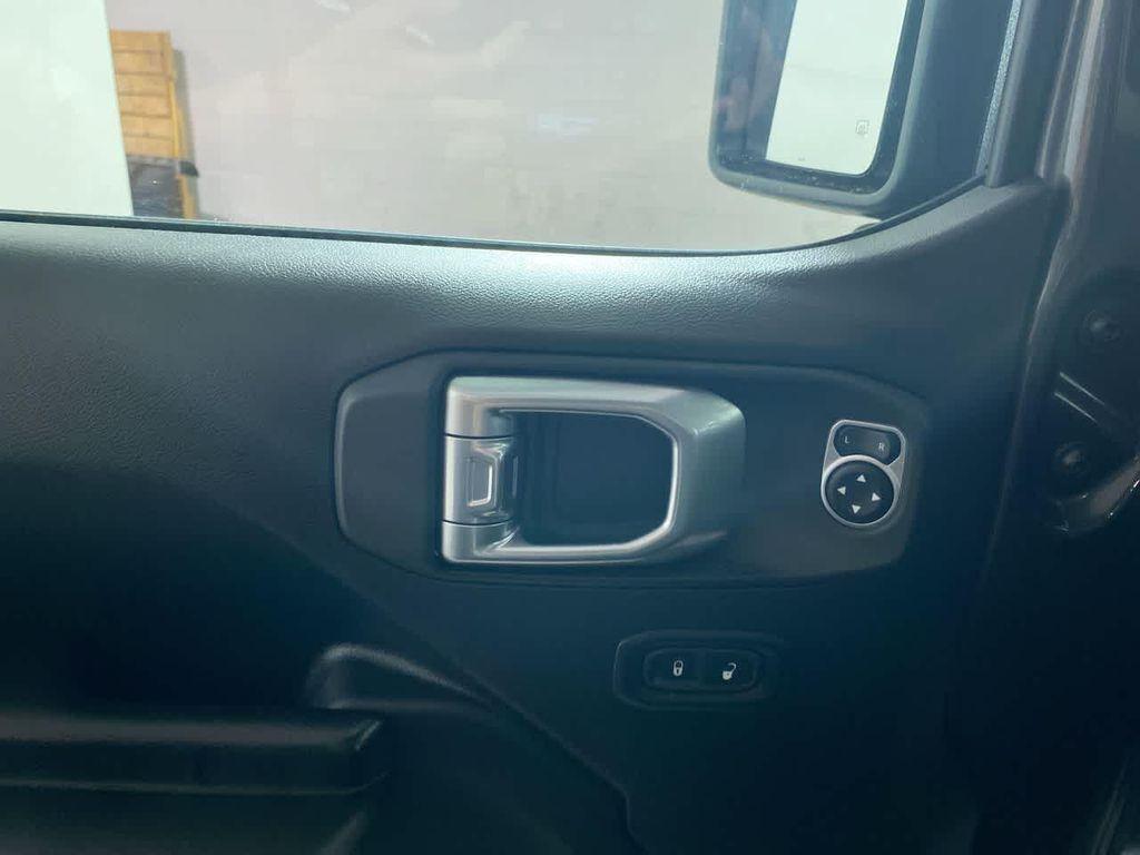 used 2020 Jeep Wrangler Unlimited car, priced at $27,195