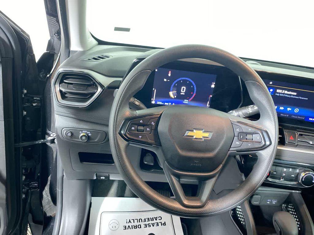 used 2024 Chevrolet TrailBlazer car, priced at $23,595