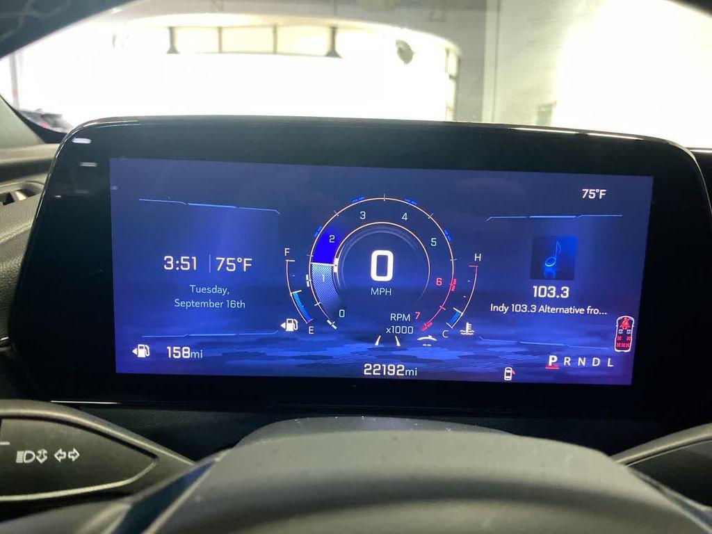 used 2025 Chevrolet Traverse car, priced at $37,495