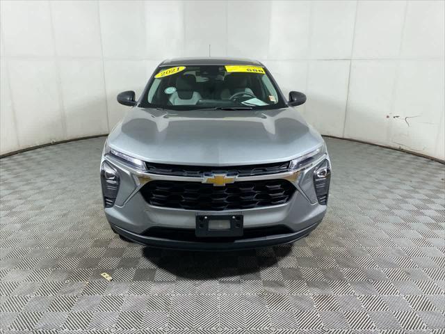 used 2024 Chevrolet Trax car, priced at $21,445