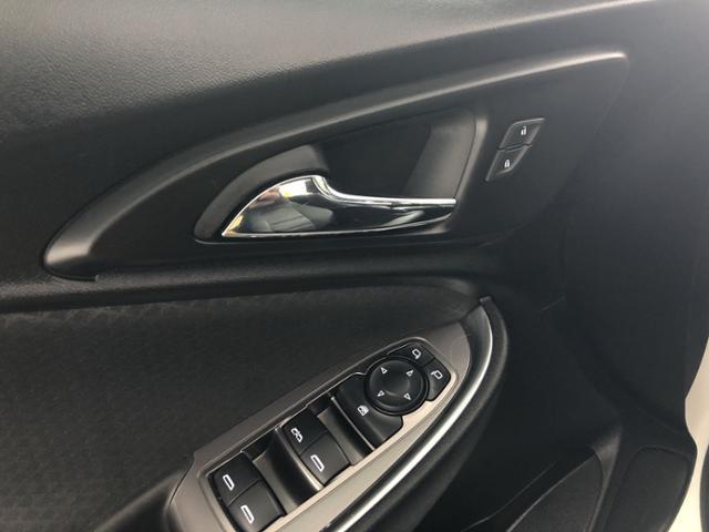 used 2020 Chevrolet Malibu car, priced at $11,995