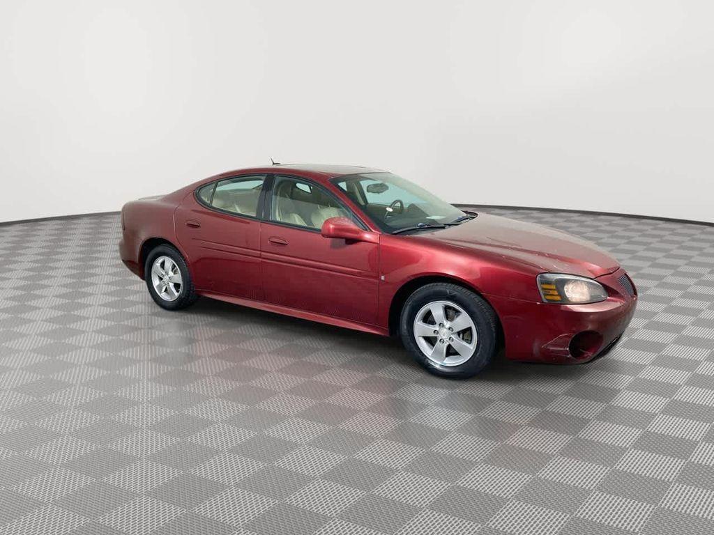 used 2007 Pontiac Grand Prix car, priced at $3,995