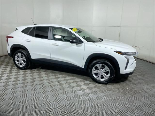 used 2025 Chevrolet Trax car, priced at $24,825