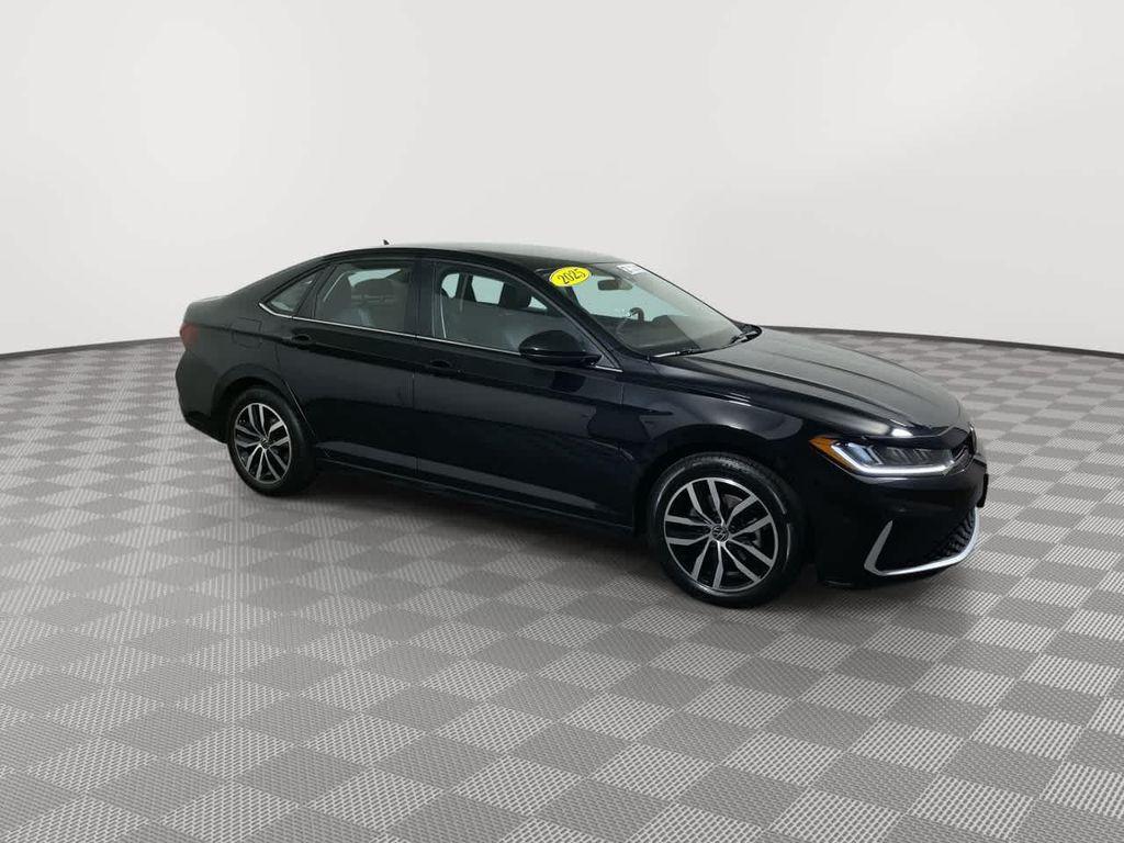 used 2025 Volkswagen Jetta car, priced at $23,820