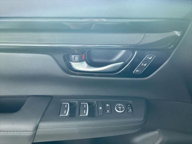 used 2023 Honda CR-V car, priced at $30,995